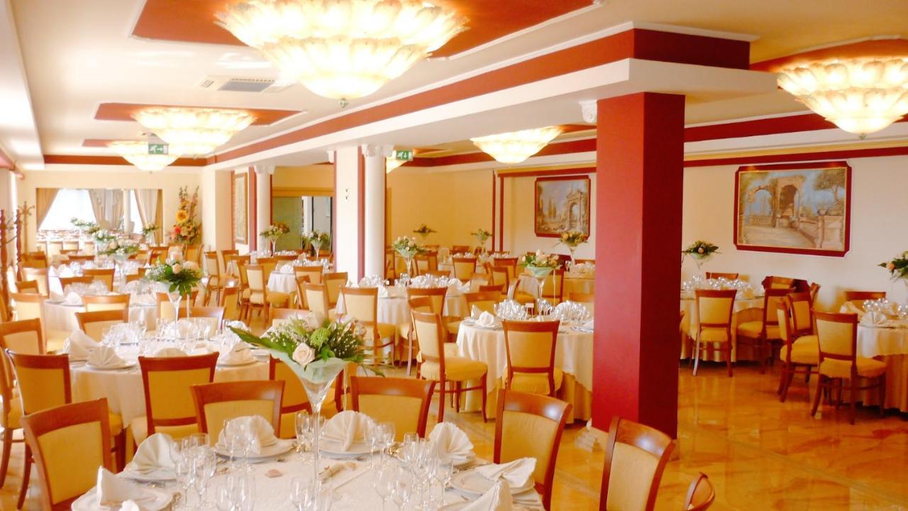 Paradiso Hotel Ristorante Riaci Capo Kültér fotó