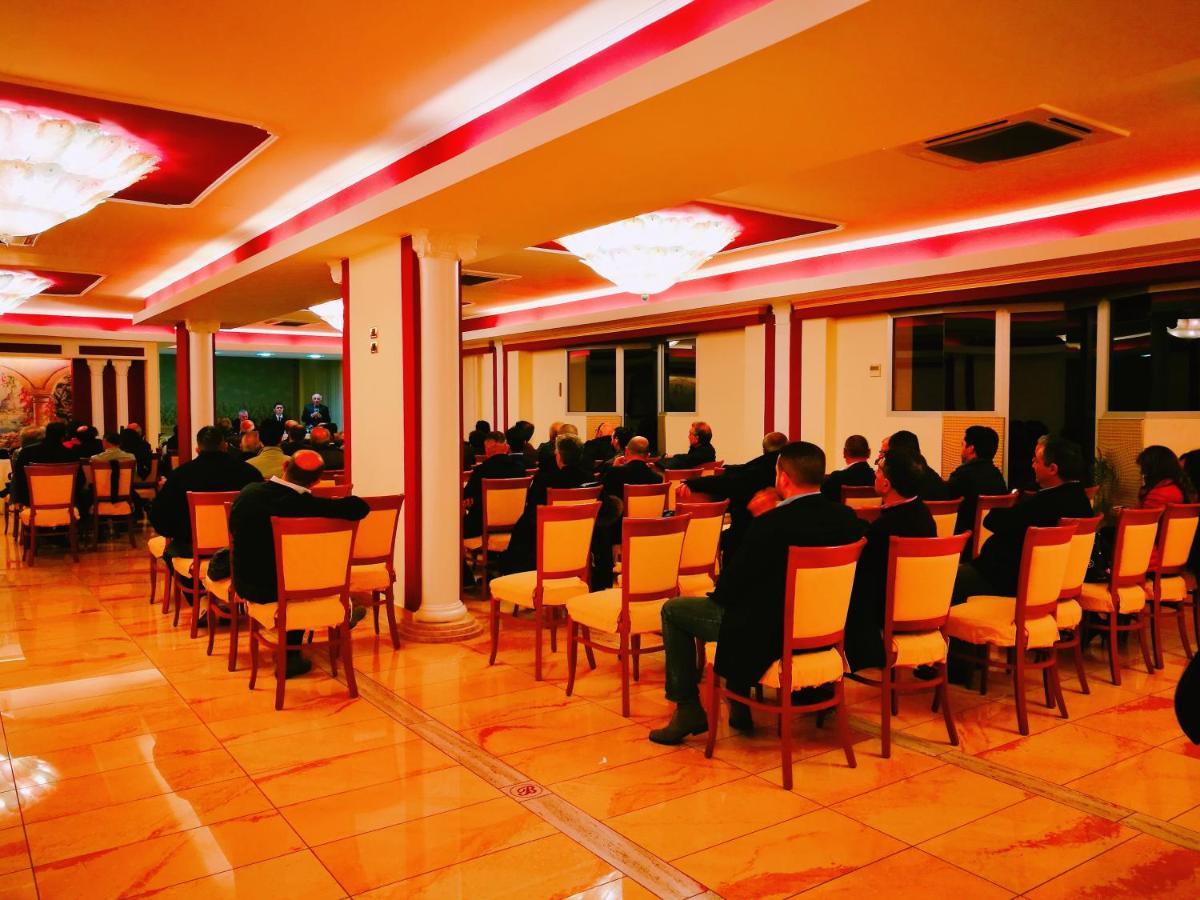 Paradiso Hotel Ristorante Riaci Capo Kültér fotó