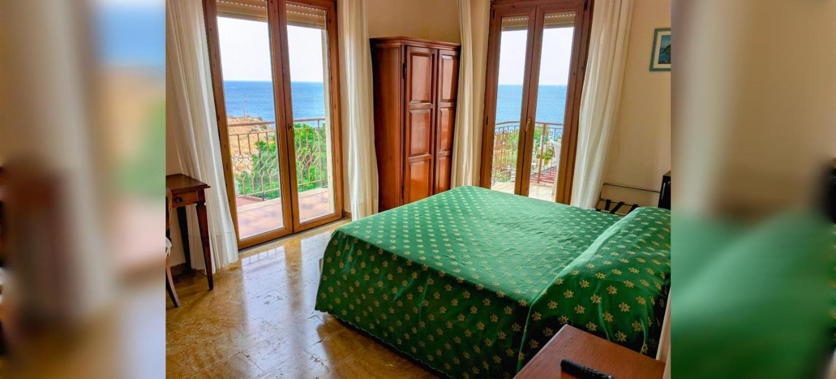 Paradiso Hotel Ristorante Riaci Capo Kültér fotó