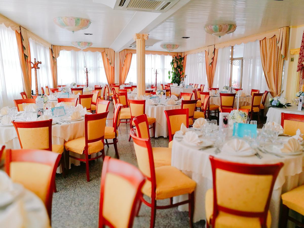 Paradiso Hotel Ristorante Riaci Capo Kültér fotó